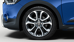 Hyundai i20 Active: Moldura dos arcos das rodas