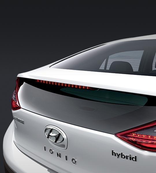 Hyundai ioniq: Spoiler traseiro integrado