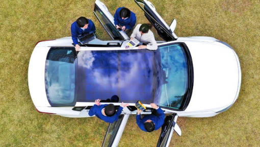 Hyundai revela tecnologia de carregamento solar para veículos ecológicos