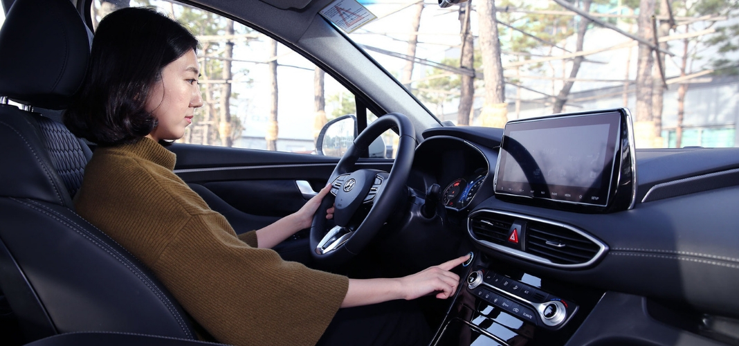 Hyundai revela a primeira tecnologia de impressões digitais inteligente (1)