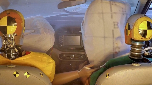 Hyundai apresenta o primeiro sistema de airbag multicolisão do mundo