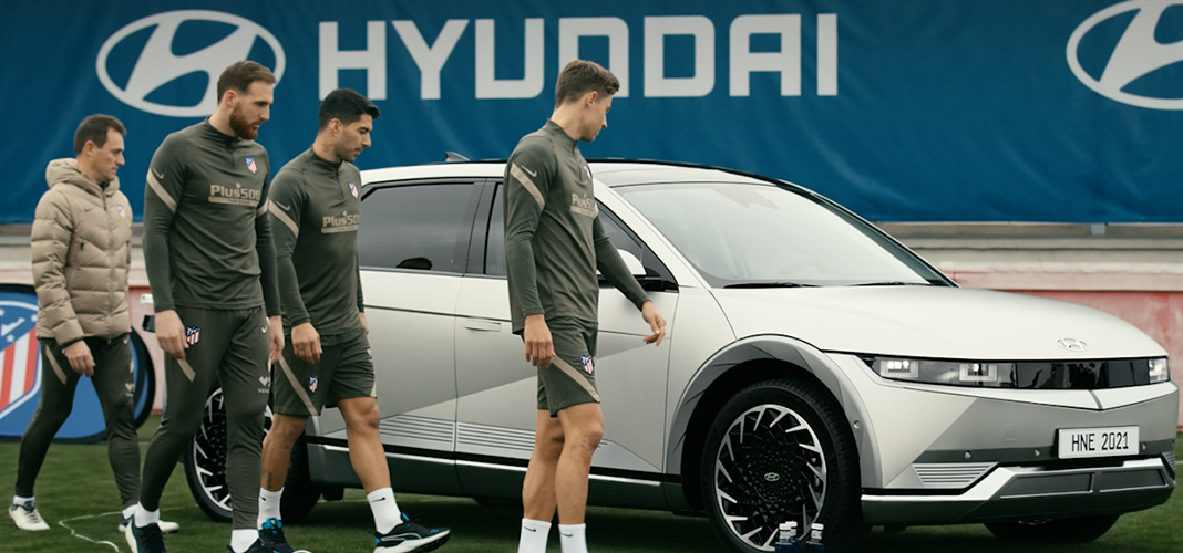 Hyundai treina com Atlético de Madrid